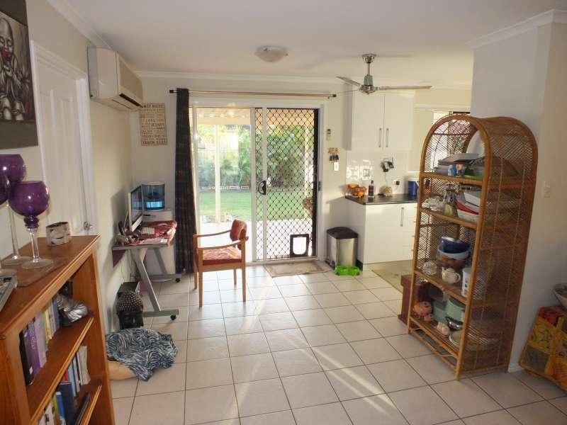 16 Sharyn Court, Point Vernon QLD 4655