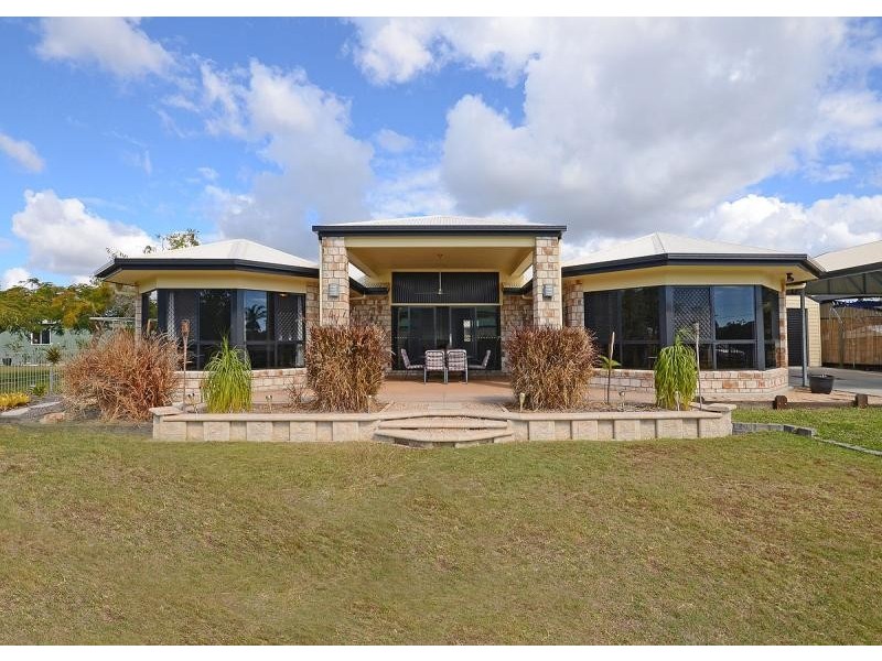 69a Helsham Street, Point Vernon QLD 4655
