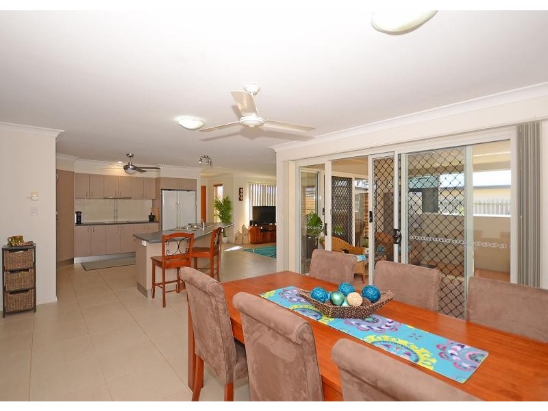 51 Archer Drive, Point Vernon QLD 4655