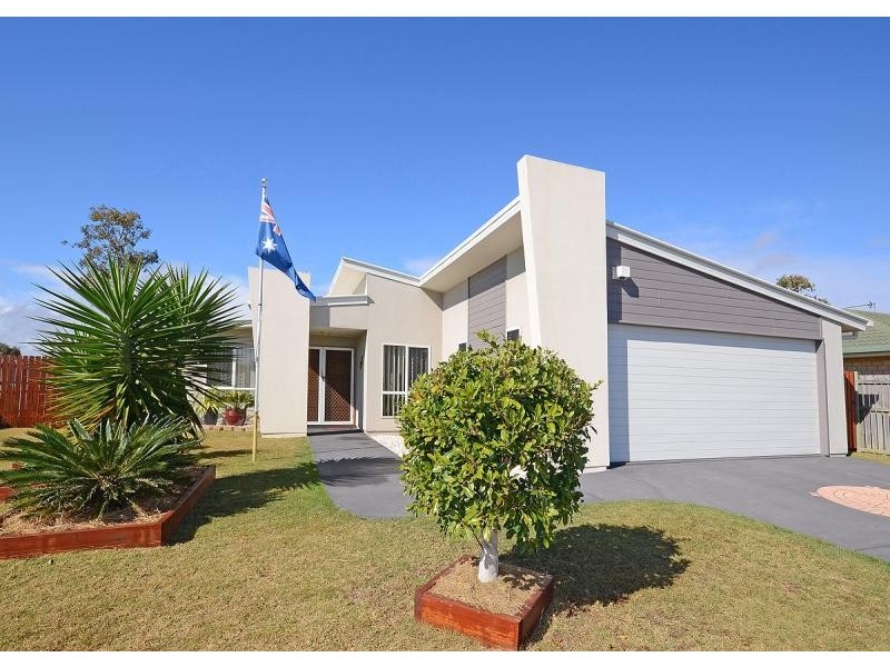 51 Archer Drive, Point Vernon QLD 4655
