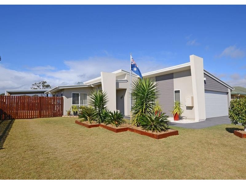 51 Archer Drive, Point Vernon QLD 4655