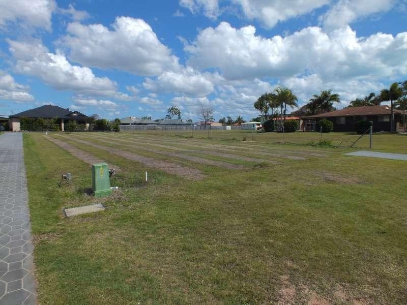67 Helsham Street, Point Vernon QLD 4655