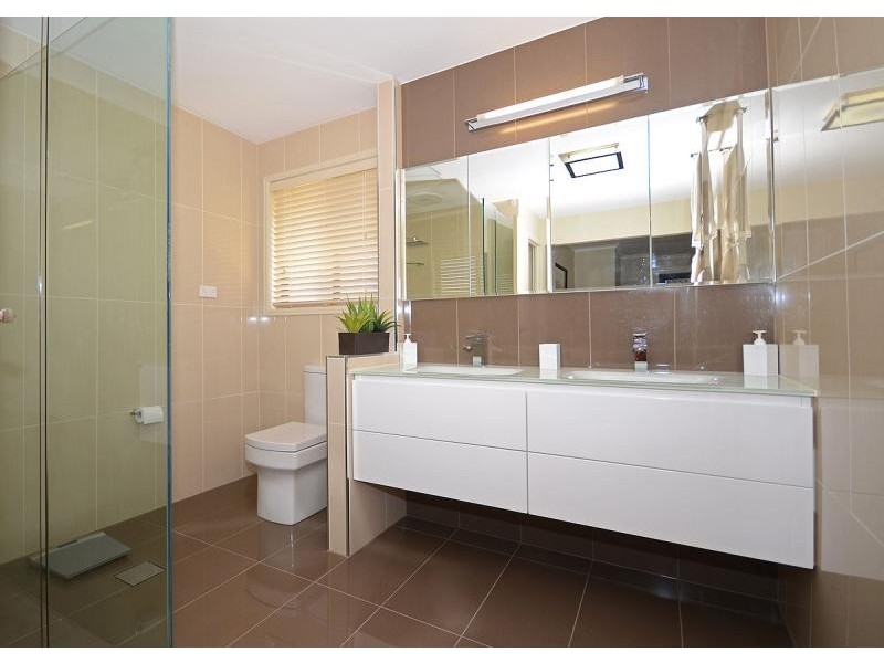 60a Corfield  Street, Point Vernon QLD 4655