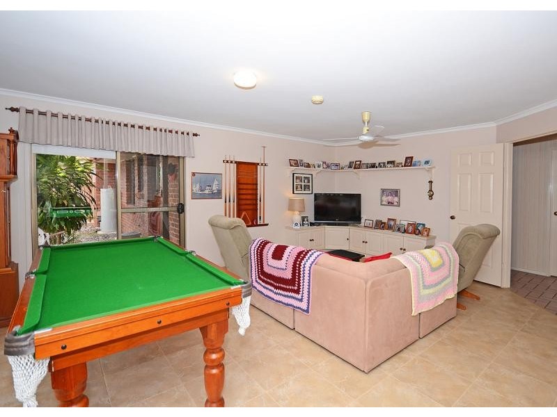 82 Murphy  Street, Point Vernon QLD 4655