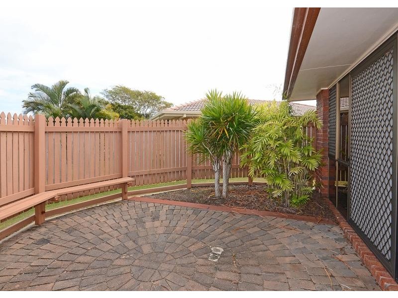 82 Murphy  Street, Point Vernon QLD 4655