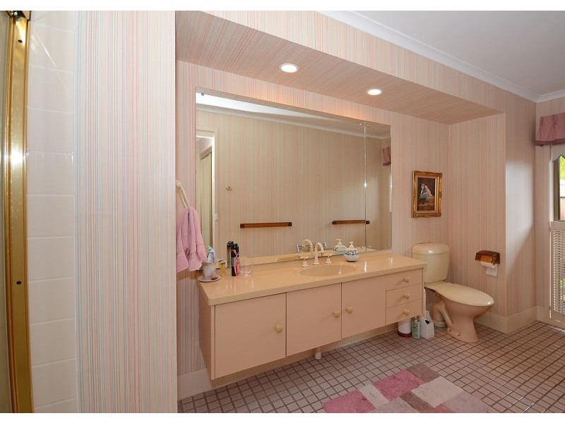 82 Murphy  Street, Point Vernon QLD 4655