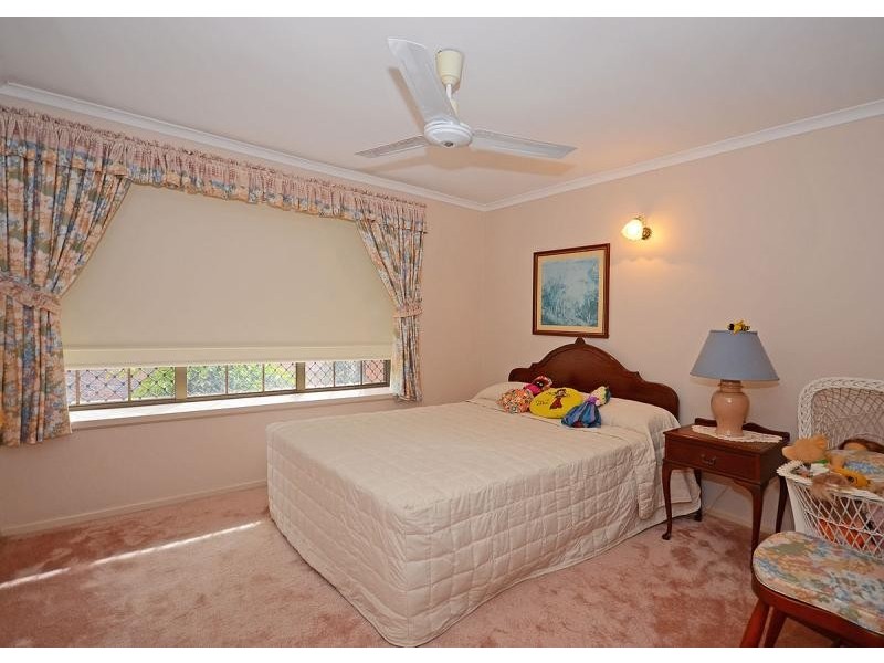 82 Murphy  Street, Point Vernon QLD 4655