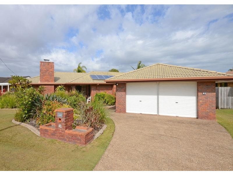 82 Murphy  Street, Point Vernon QLD 4655