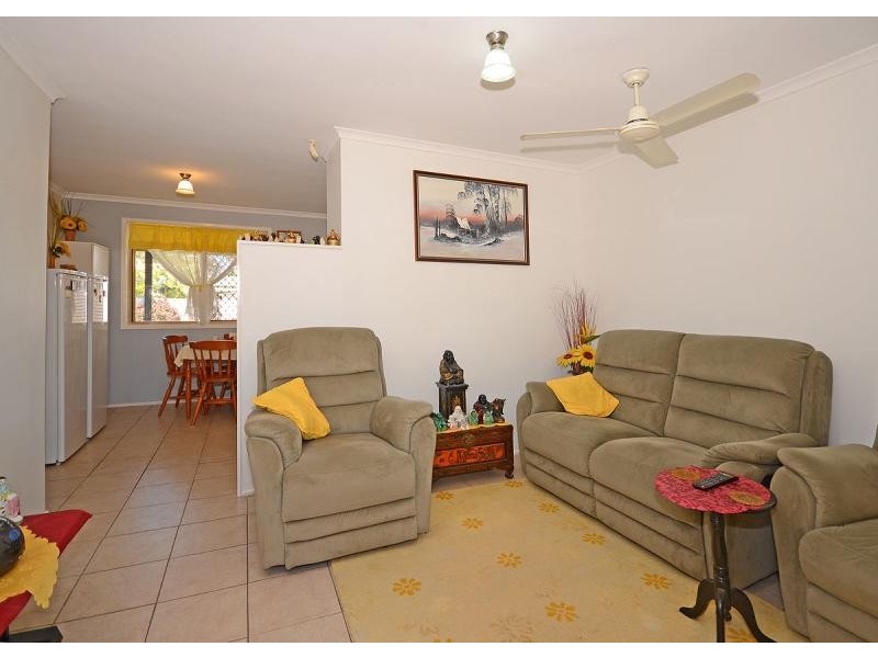 10 Rachael Street, Point Vernon QLD 4655