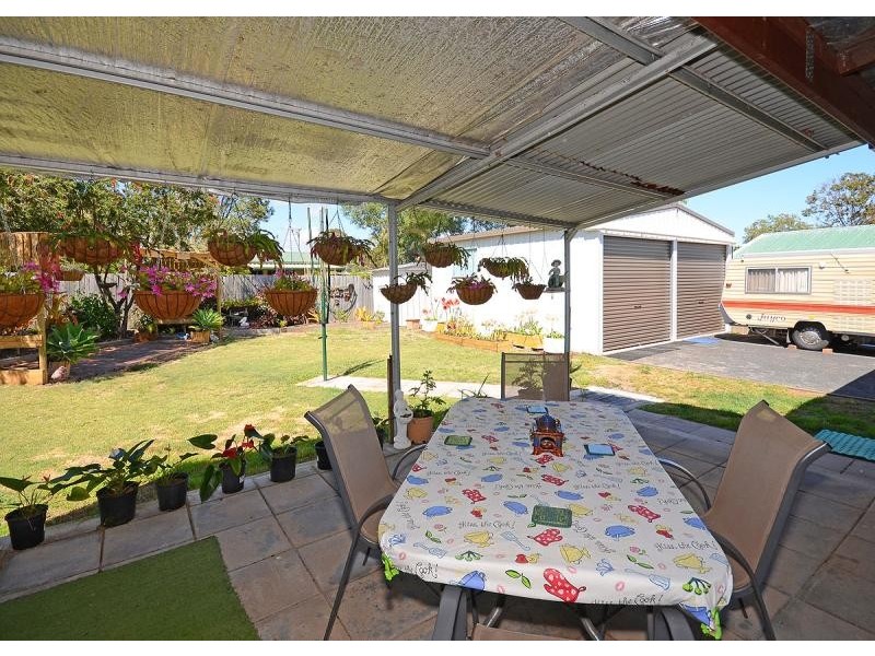 10 Rachael Street, Point Vernon QLD 4655