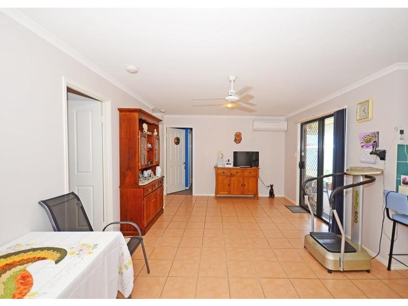 22 Archer Drive, Point Vernon QLD 4655