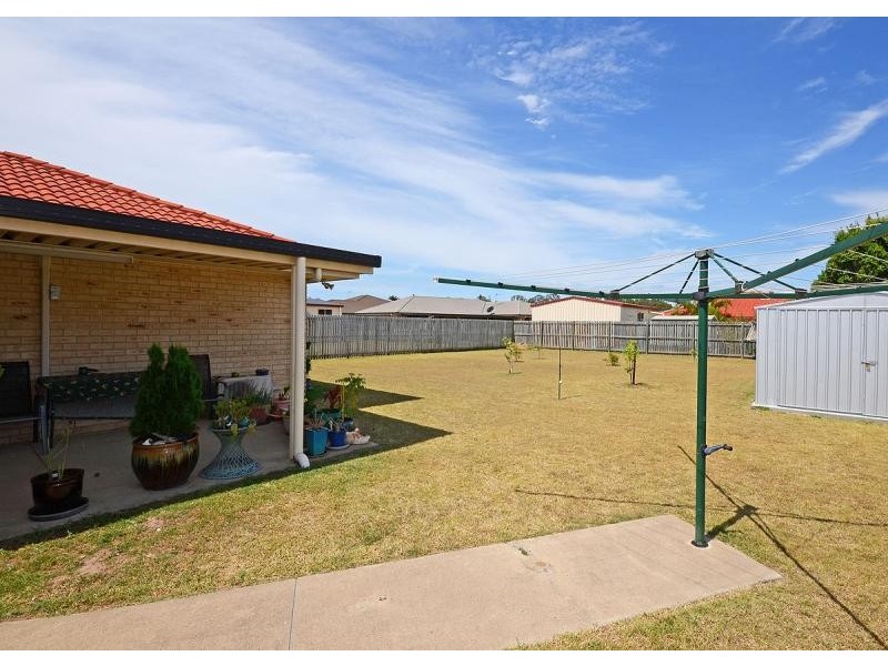 22 Archer Drive, Point Vernon QLD 4655