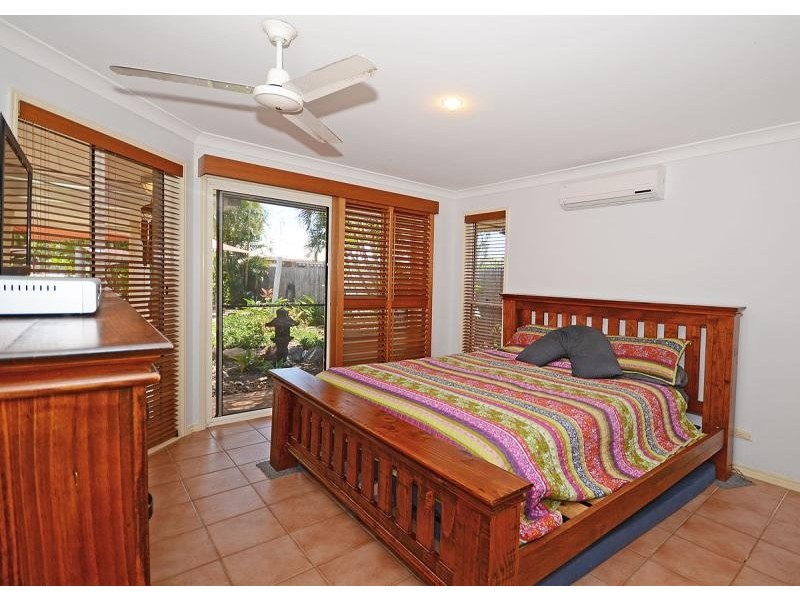 52 Corfield Street, Point Vernon QLD 4655