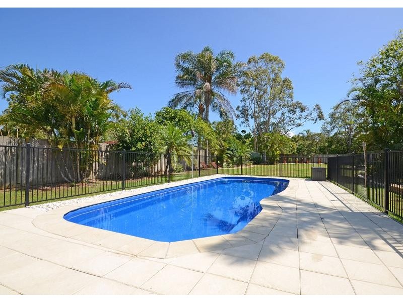 52 Corfield Street, Point Vernon QLD 4655