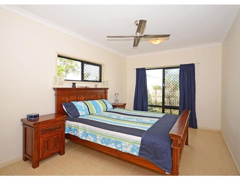 69a Helsham  Street, Point Vernon QLD 4655