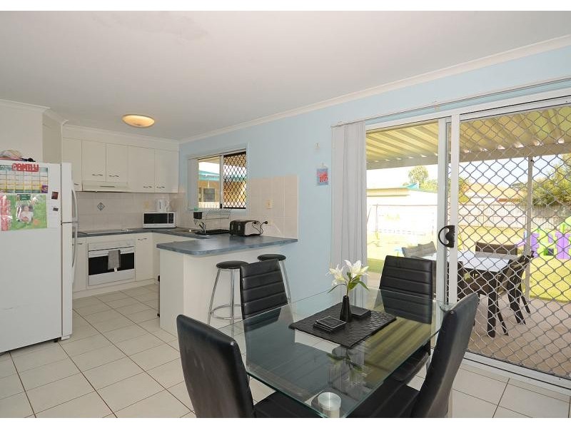 42 Murphy Street, Point Vernon QLD 4655