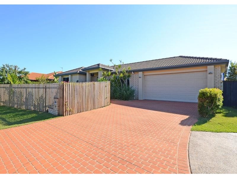 24 Hyperno Road, Point Vernon QLD 4655