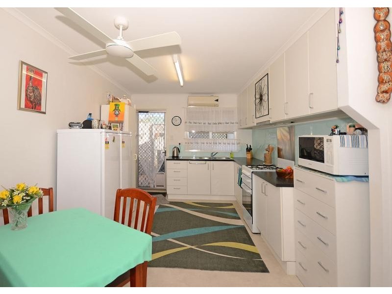 1 / 39 Corser Street, Point Vernon QLD 4655