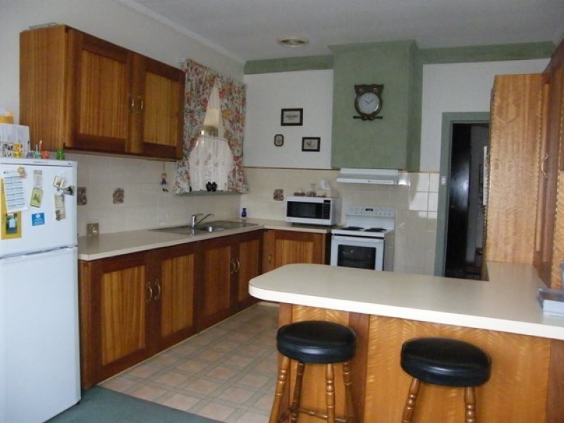 76 Penola Road  MOUNT GAMBIER 5290, Mount Gambier SA 5290