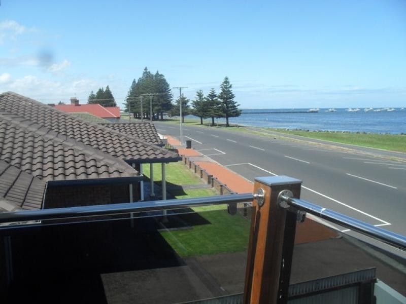 77A Sea Parade  PORT MACDONNELL 5291, Port Macdonnell SA 5291
