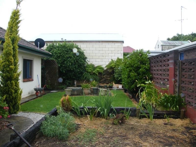 76 Penola Road  MOUNT GAMBIER 5290, Mount Gambier SA 5290