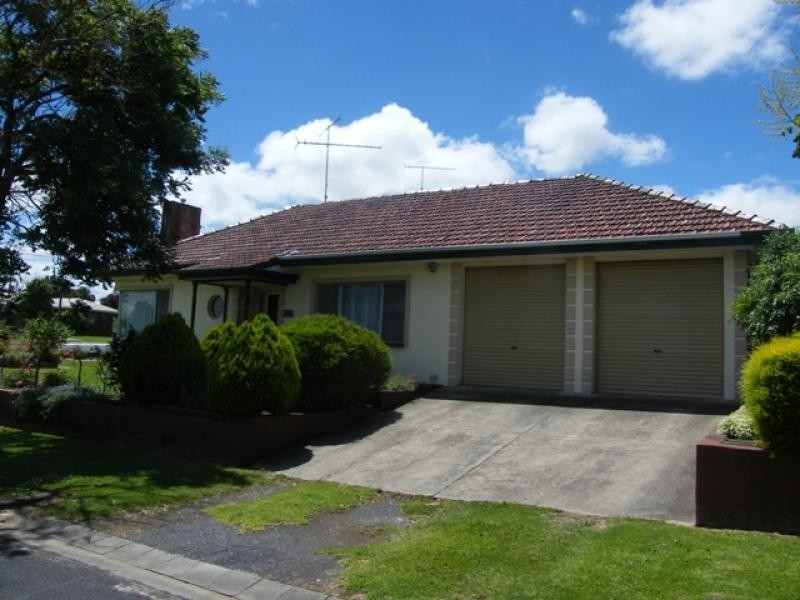 76 Penola Road  MOUNT GAMBIER 5290, Mount Gambier SA 5290