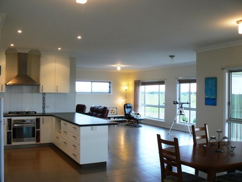 19 Lakeside Drive BEACHPORT 5280, Beachport SA 5280