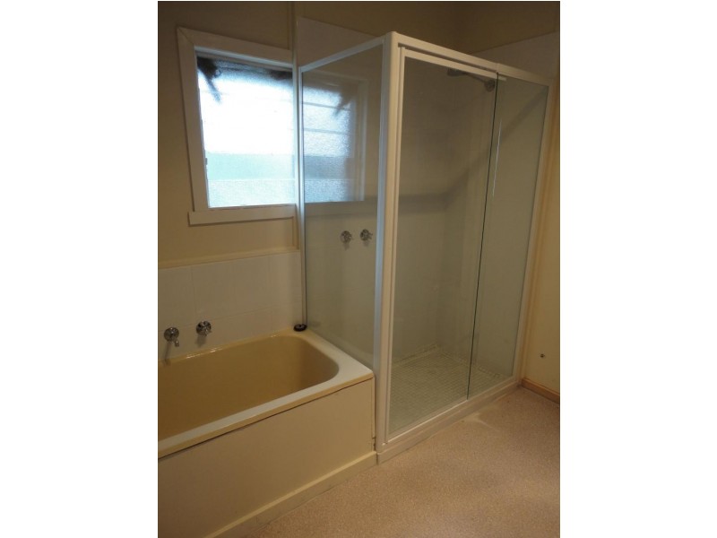 8 Reed Street CRESWICK 3363, Creswick VIC 3363