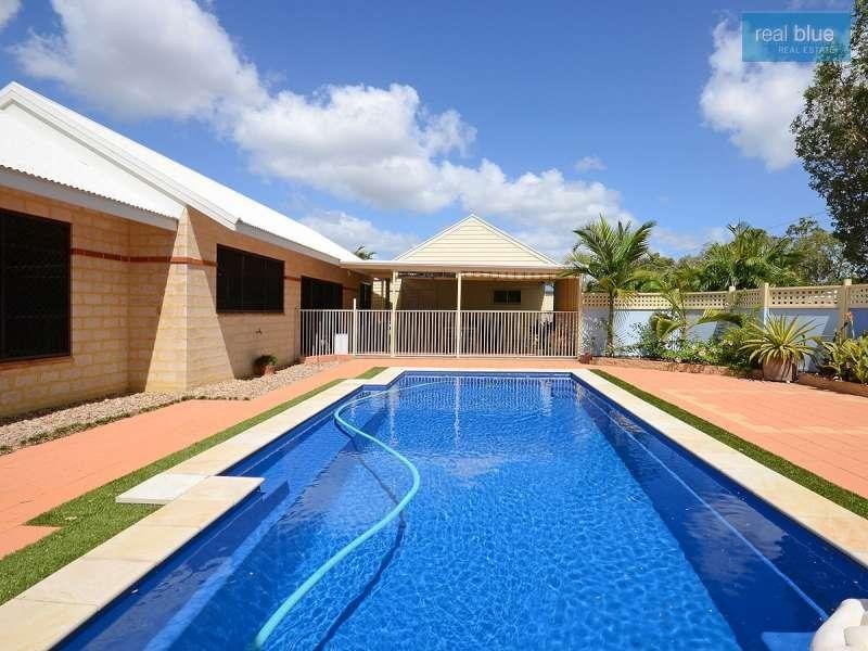 87 Sempfs  Road, Dundowran Beach QLD 4655