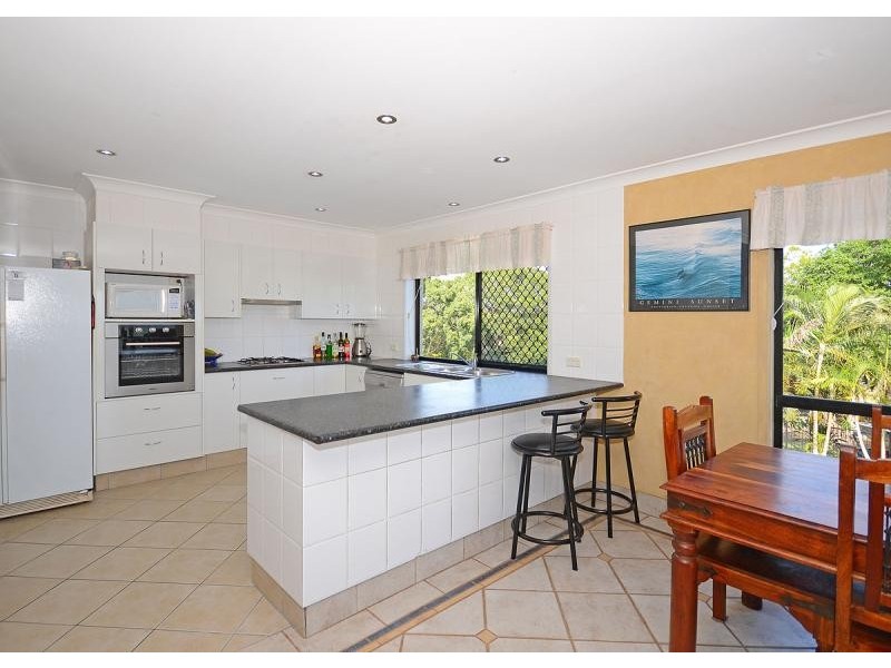 65 Palm Way, Dundowran Beach QLD 4655