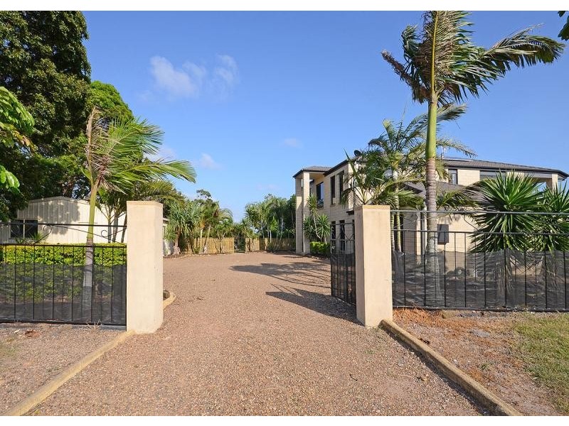 65 Palm Way, Dundowran Beach QLD 4655