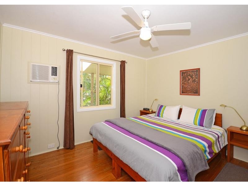 98 Green Acres Road, Dundowran QLD 4655