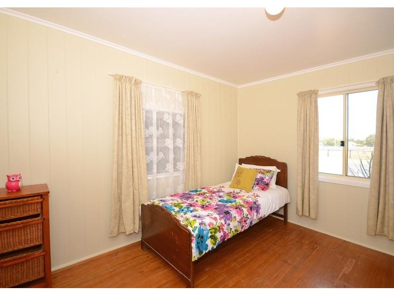 98 Green Acres Road, Dundowran QLD 4655