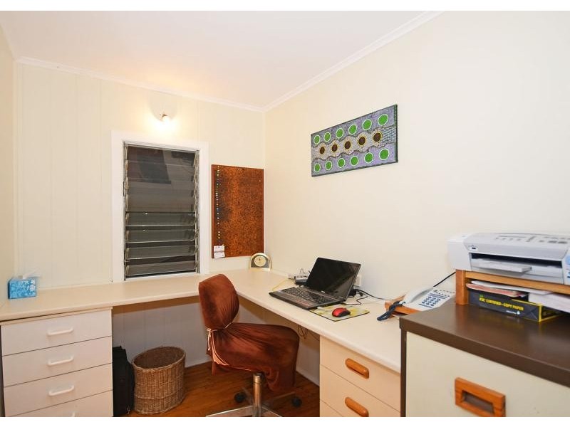 98 Green Acres Road, Dundowran QLD 4655