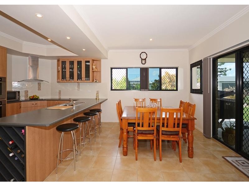 10 Noah Court, Dundowran QLD 4655
