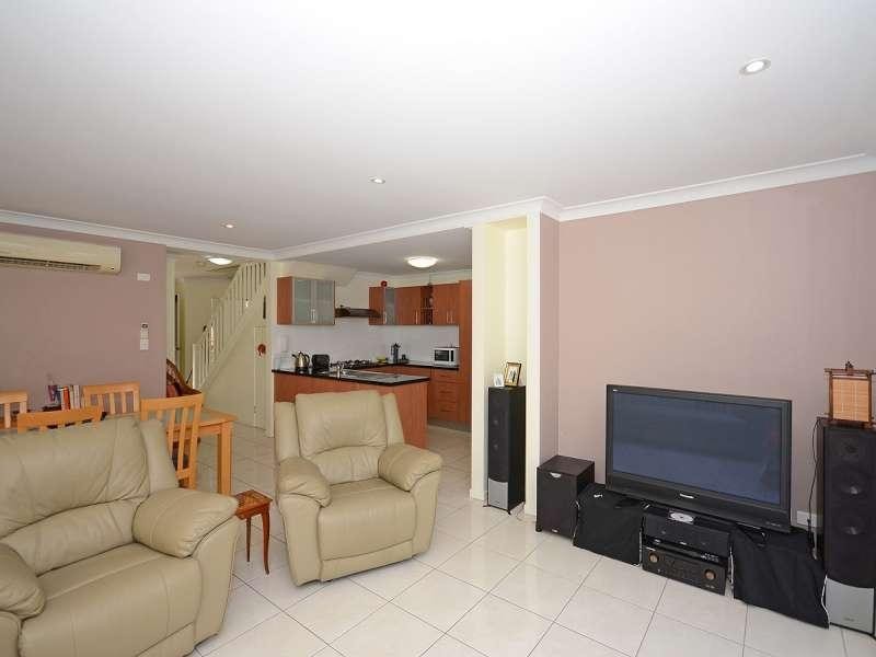 20/654 Charlton  Esplanade, Urangan QLD 4655