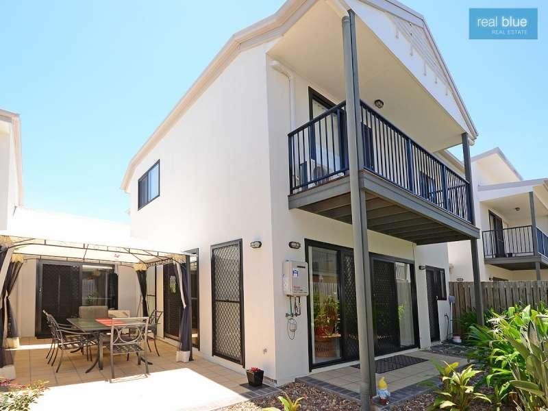 20/654 Charlton  Esplanade, Urangan QLD 4655