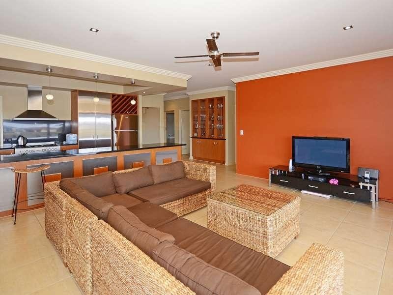 11 Lady Nelson Drive, Eli Waters QLD 4655