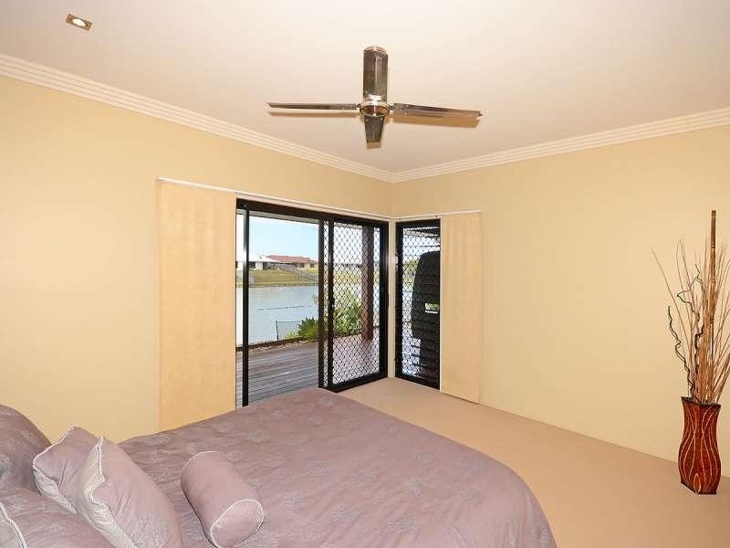 11 Lady Nelson Drive, Eli Waters QLD 4655