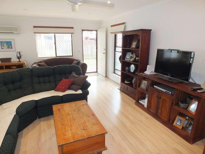 14 Nullor  Street SCARNESS 4655, Scarness QLD 4655