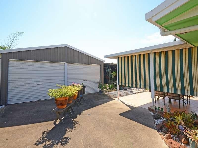 90 Oleander Avenue SCARNESS 4655, Scarness QLD 4655