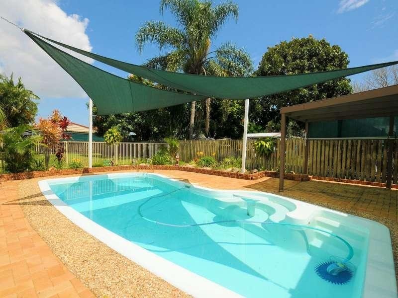 11 Grevillea  Street KAWUNGAN 4655, Kawungan QLD 4655