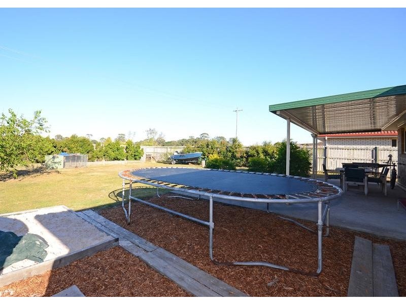 26 Isis Court ELI WATERS 4655, Eli Waters QLD 4655