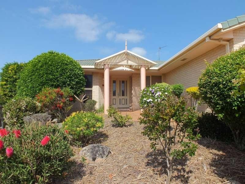 12 Neisler Court KAWUNGAN 4655, Kawungan QLD 4655