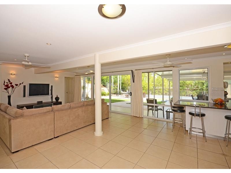 17 Tavistock Street TORQUAY 4655, Torquay QLD 4655