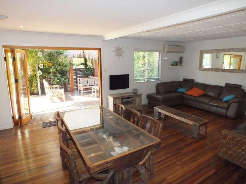 4 Dover Street PIALBA 4655, Pialba QLD 4655
