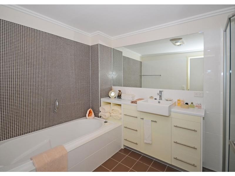 Urangan QLD 4655