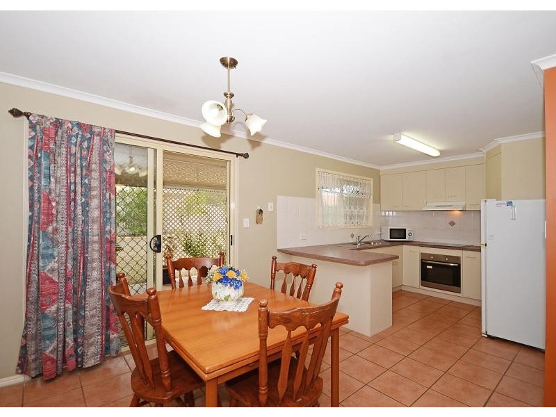 135 Robert  Street TORQUAY 4655, Torquay QLD 4655