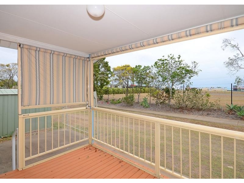 2/7 Bay Drive, Pialba QLD 4655