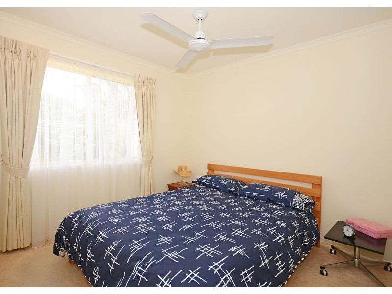 213,7 Bay  Drive, Pialba QLD 4655